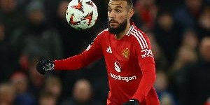 马兹拉维：英超没有冬歇很难熬，让我踢得最艰难的对手是三笘薫