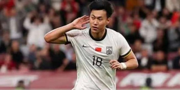 邵佳一今晚最大发现：20岁留洋回国前锋1个月打进3球太惊艳|中超|杜月徵|西协甲|国足|青岛西海岸_新浪体育_新浪新闻